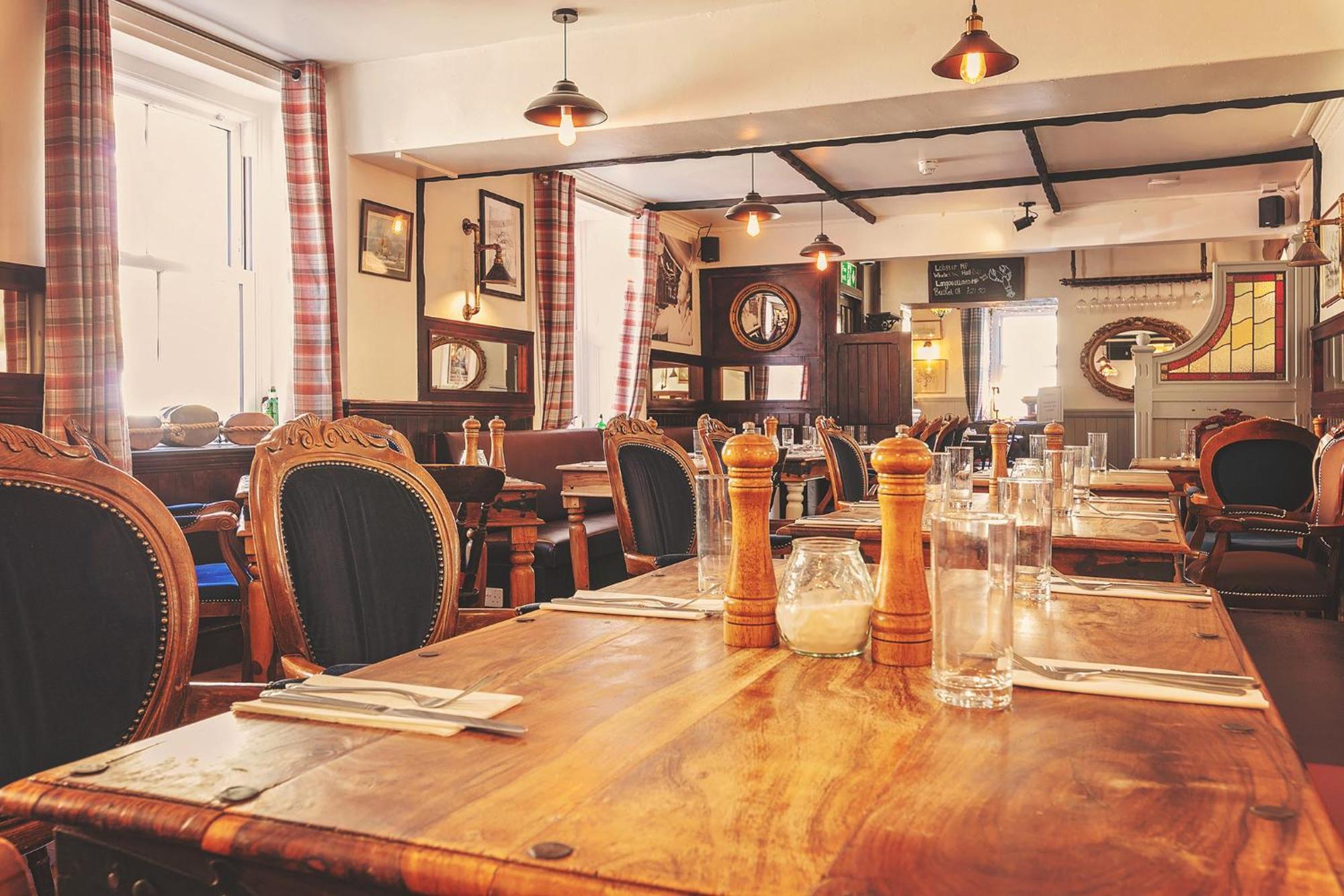Harbour Inn Amble Bagian luar foto