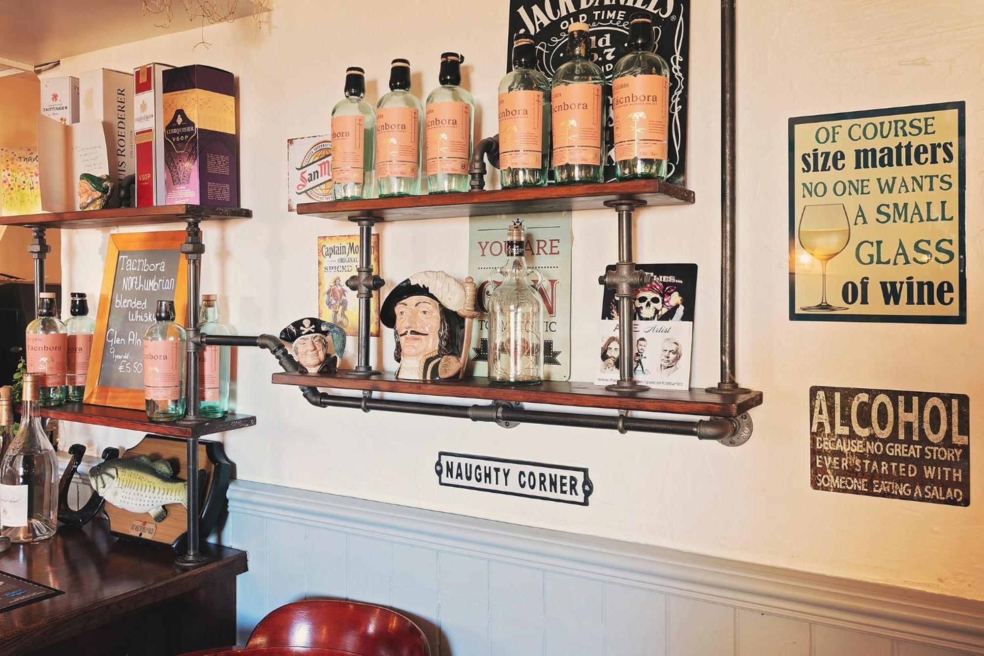 Harbour Inn Amble Bagian luar foto